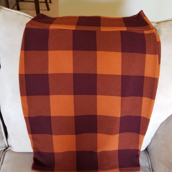 LuLaRoe Skirts - Picture 3 of 8